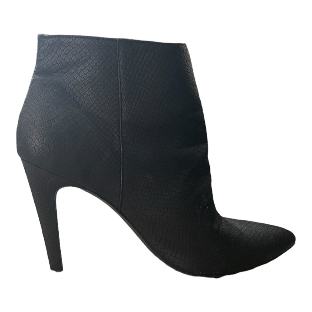 Boot heels - Picture 2 of 2